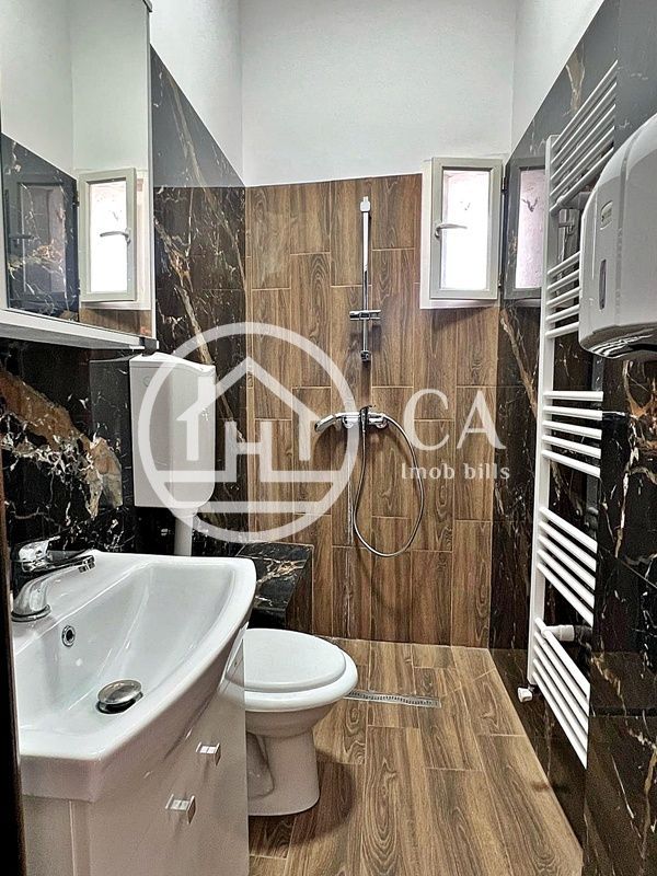 Spațiu birouri de închiriat cu 3 camere în zona Ultracentrala, Oradea - Poză 6