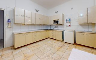 Vila cu suprafata de 360mp si teren 700mp-Racadau - Poză 6