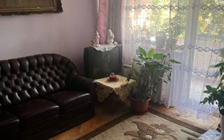 Vand apartament 3 camere - Poză 2