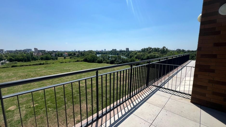 Apartament 2 Camere | Balcon cu Vedere spre Lac | Aproape de Metrou - Poză 4