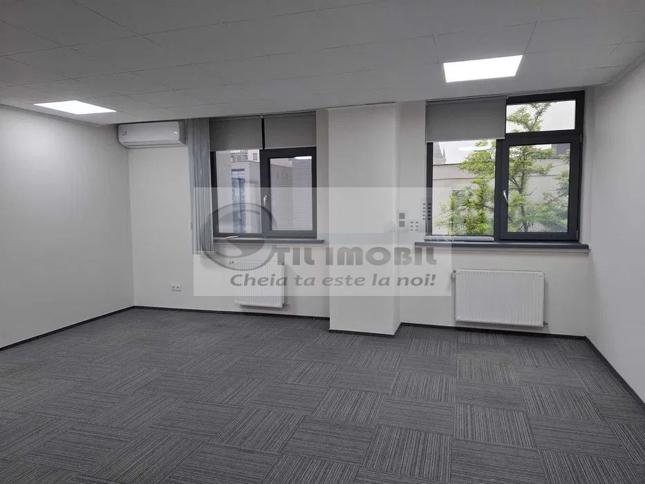 Spatiu Sf. Lazar ( Palas) - 899 euro - Poză 1