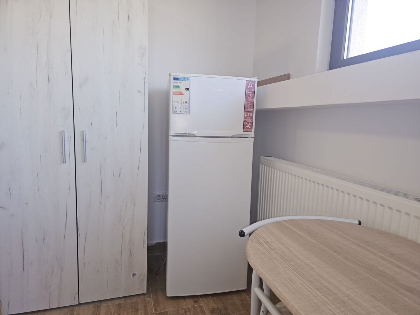 De inchiriat garsoniera etaj 5, Gara, bloc nou, 1000 lei - Poză 2