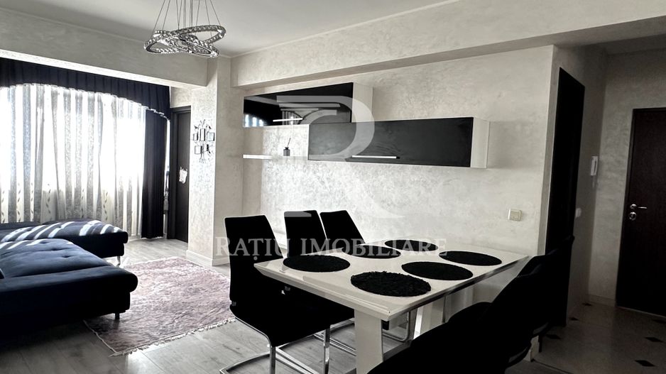 Apartament cu 3 camere | Nufărul Plaza | Vedere panoramică | Oradea - Poză 3