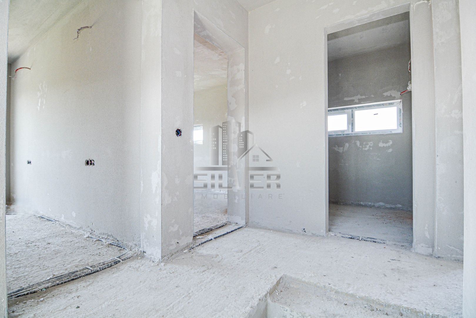 Casa individuala cu garaj si demisol, in Chinteni la 10 min de Cluj - Poză 11