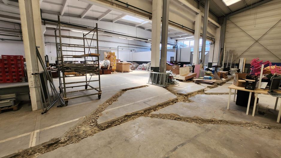 Spatiu industrial  si showroom central de inchiriat - Poză 4