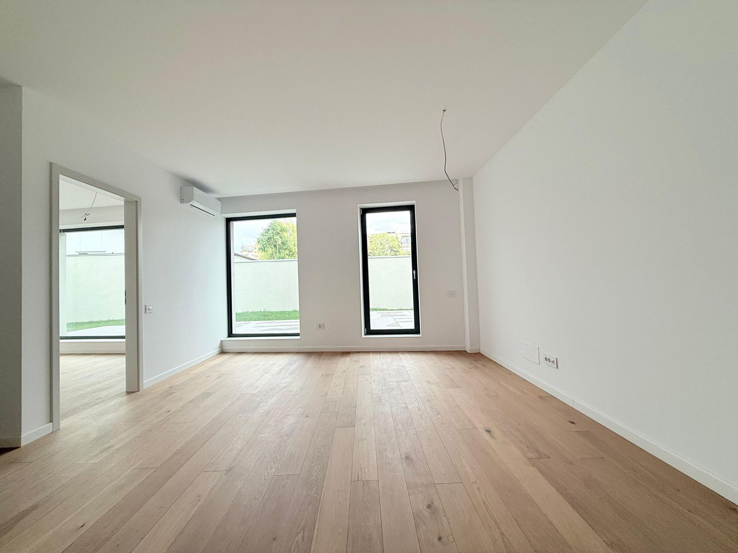 Timpuri Noi | 4 camere 100 mp UTILI | 240 mp GRADINA | 70 mp TERASA - Poză 4