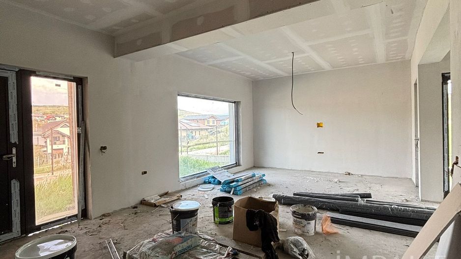 Casa superba pe un singur nivel, situata in Chinteni, zona Profi! - Poză 20