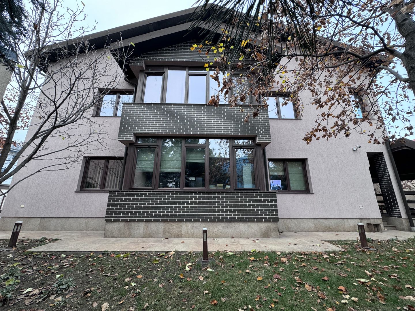 Imobil 600mp construiti curte 550mp Timpuri Noi Tineretului - Poză 33