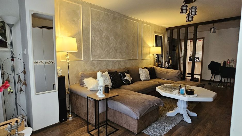 Apartament 3 camere, Cetate, et.3, pivnita, bloc caramida - Poză 4