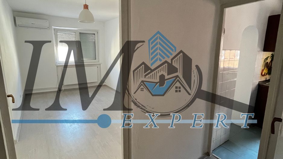Apartament cu 3 camere renovat de vânzare in Sebeș - Poză 6