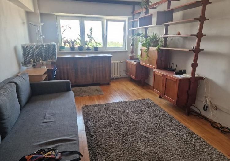 Apartament 3 camere cu loc de parcare in zona Stefan Cel Mare 5 min de Metrou - Poză 3