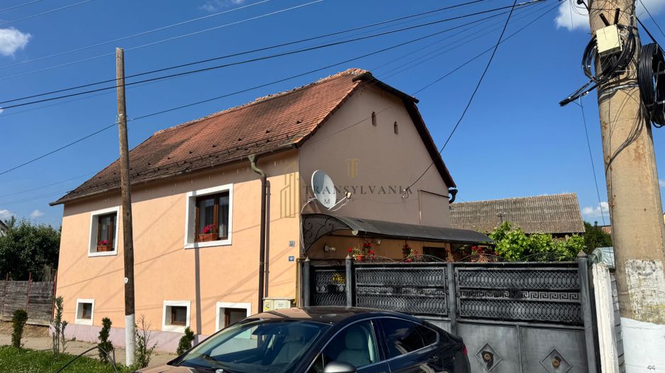 Casa de vanzare cu potential ridicat in Cornatel jud.Sibiu - Poză 6