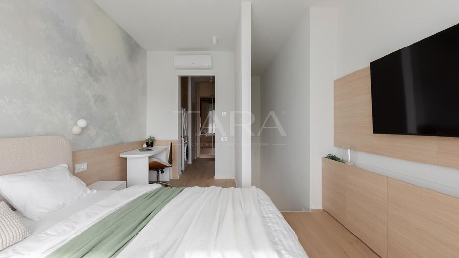 Studio de lux de închiriat, 2 niveluri, parcare subterană inclusa - Poză 13