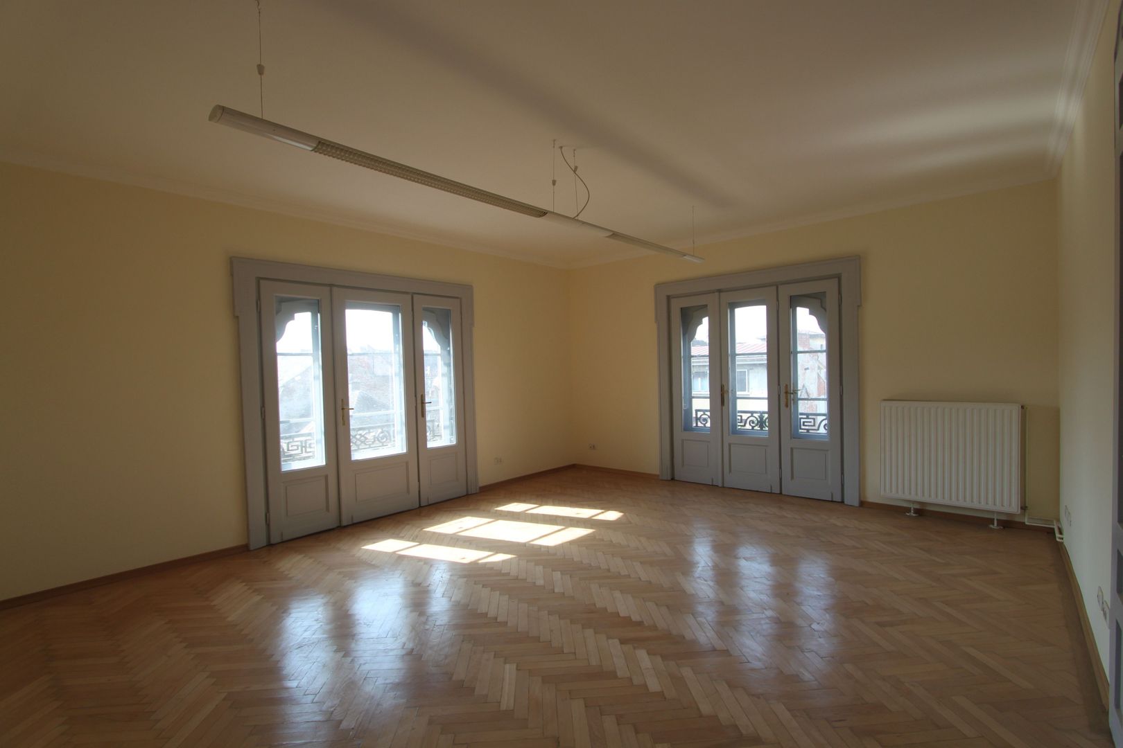 Birou ultracentral : 180 mp - Poză 19