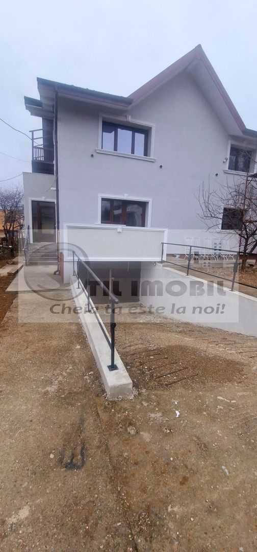 VILA BUCIUM - mutare imediata - acte la zi - 198.000 euro - Poză 1