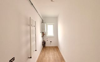 Duplex cu 4 camere, despărțit prin camera tehnica | Mosnita Veche - Poză 16