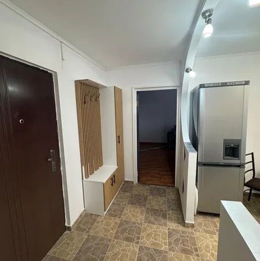 AP. 2 CAMERE RAHOVA, LOC PARCARE, MOBILAT MODERN, BLOC REABILITAT - Poză 6