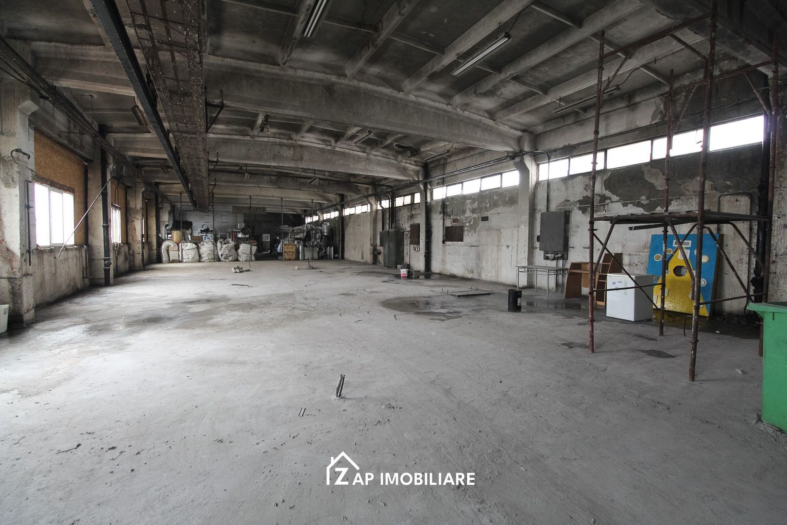 Hala 400 mp - Zona Depozitelor - Poză 3
