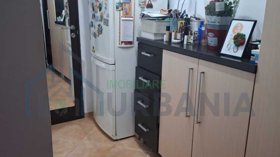 Apartament cu o cameră, decomandat, Nicolina, Iași - Poză 6