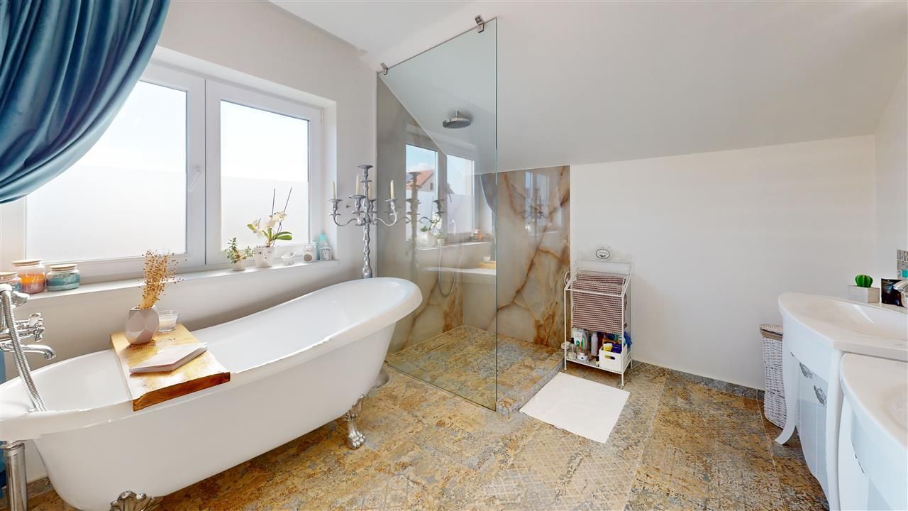 Casă premium, 500 mp teren, finisaje de lux, șemineu & garaj – Sibiu - Poză 24