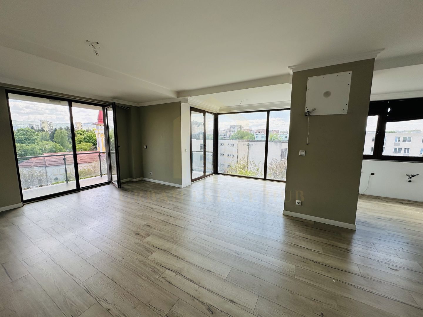 Vanzare apartament 3 camere, parcare, zona Iulius Mall, FSEGA - Poză 9