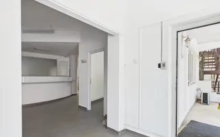 Clădire de 560 mp utili ~20 încăperi | Configurație medicală - Poză 16