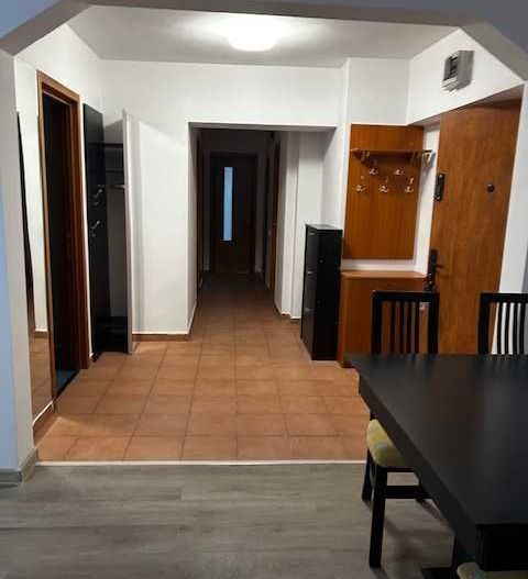 Închiriez apartament 3 camere modern, Unirii, luminos - Poză 4