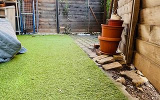 2 camere cu gradina proprie parcare metrou - Poză 2