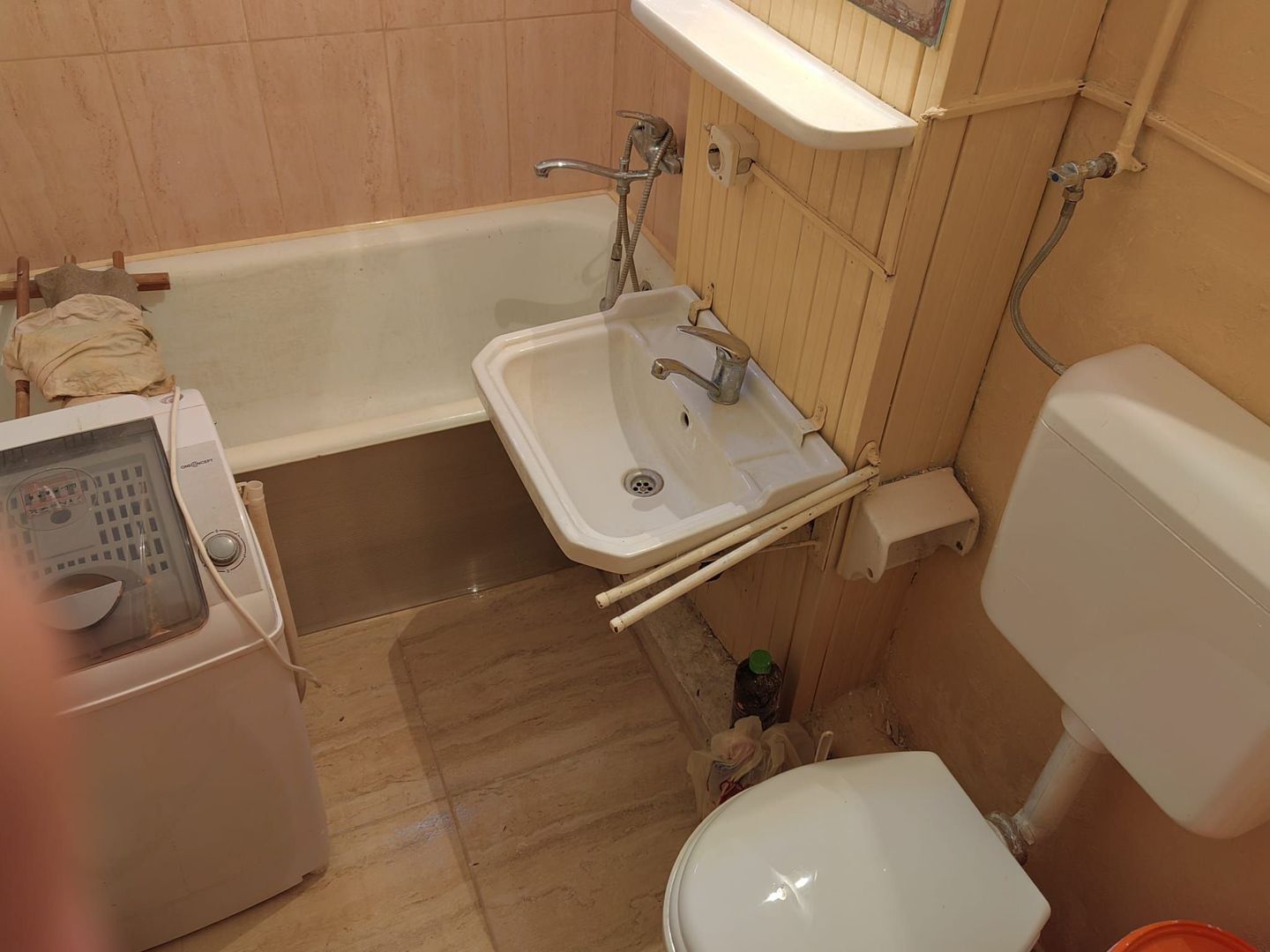 Garsoniera 32 mp Sporturilor 800 lei - Poză 4