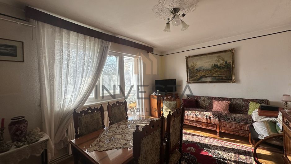 Apartament 3 camere decomandate zona Piata Hermes. - Poză 2