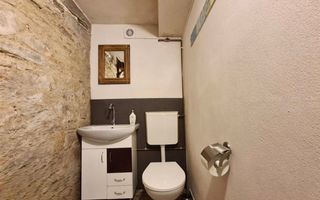 Casa renovata in Fantanele - Poză 16