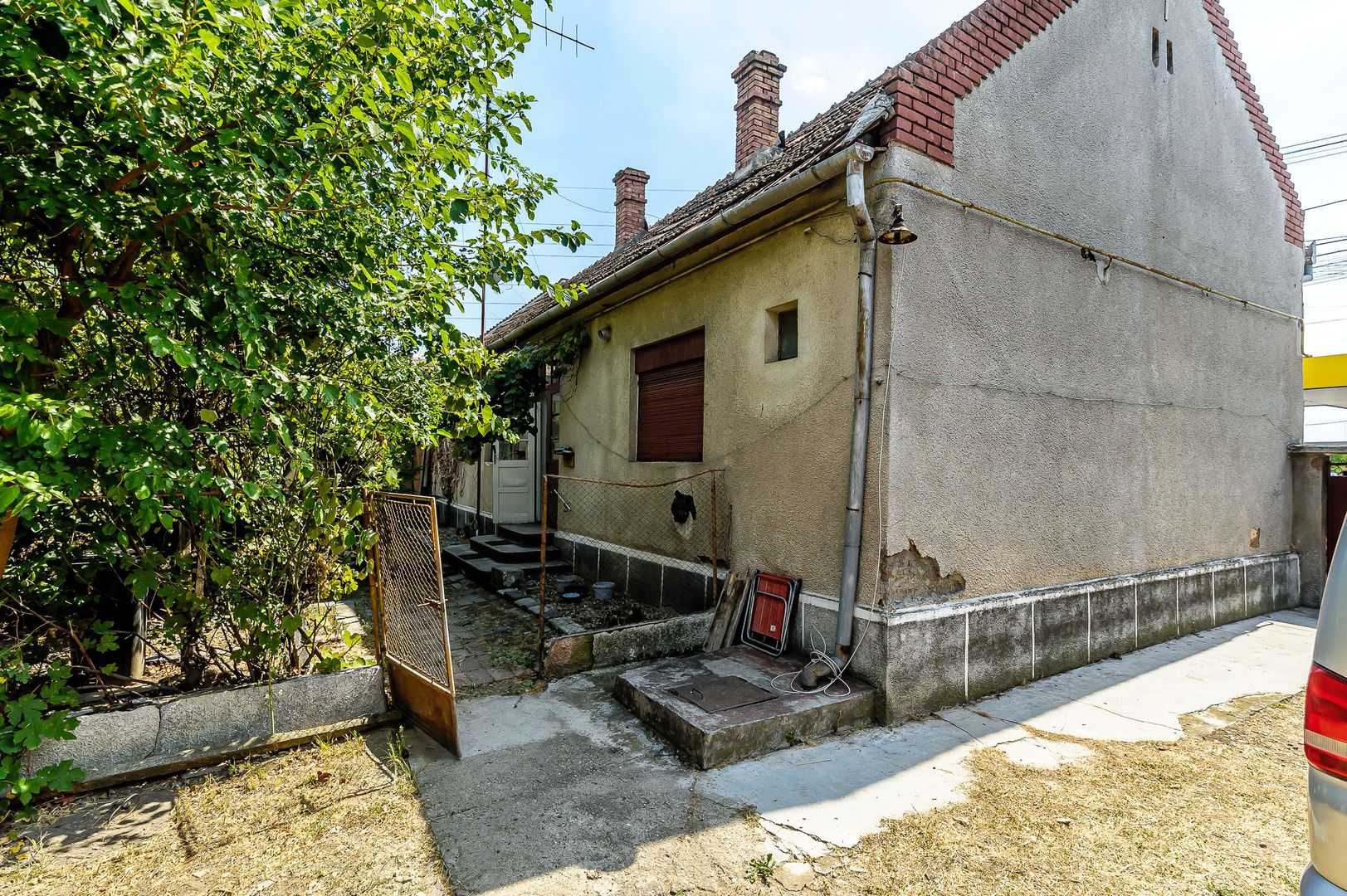 Două case pe Calea Radnei comision 0 - Poză 3