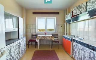 Apartament cu două camere în Micalaca - Poză 8