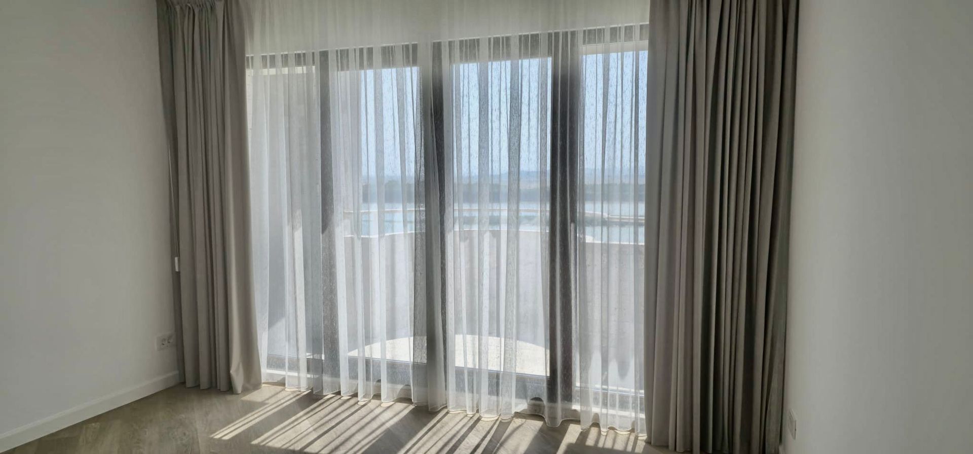 Exclusivitate - Apartament 3 camere, 92 mp - Faleza Dunarii - Poză 5