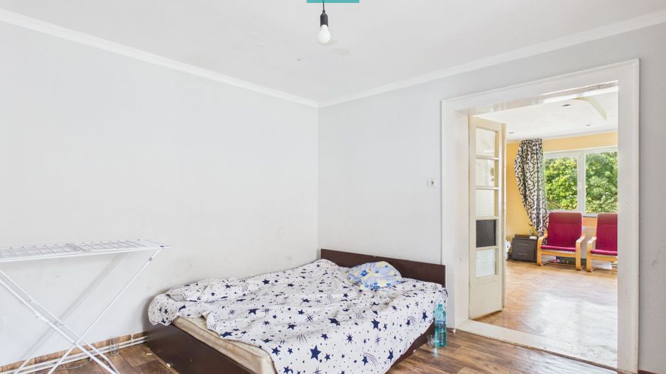 Casă cu 2 camere și 1000 mp teren în Păuliș - Poză 8