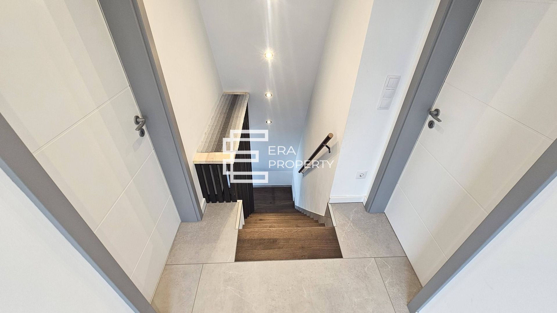 Casă nouă la cheie, tip A-frame, intabulată, în Șura Mare - Poză 7