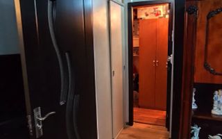 Apartament 3 camere de vânzare | Râmnicu Vâlcea | Ostroveni - Poză 1