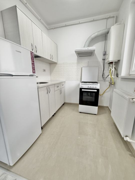 Garsoniera complet mobilata si utilata Militari Residence Tineretului - Poză 2