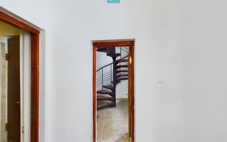 Casa individuala la 6 minute de Piata Unirii - Poză 7