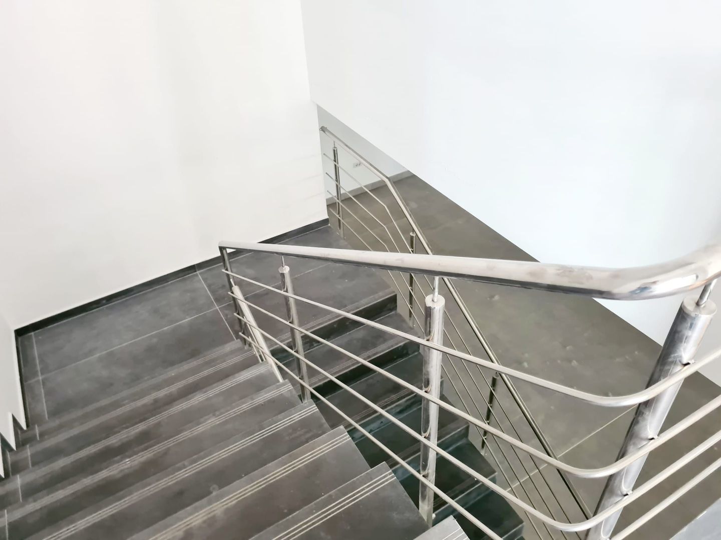 Spatiu comercial de vanzare sau inchiriere - Poză 7