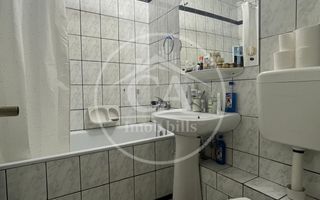 Apartament cu 3 camere de vânzare în zona Nufarul, Oradea - Poză 9