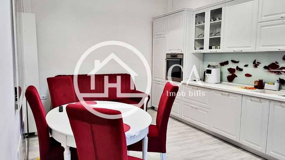 Apartament cu 4 camere de vanzare zona Ultracentrala, Oradea - Poză 5