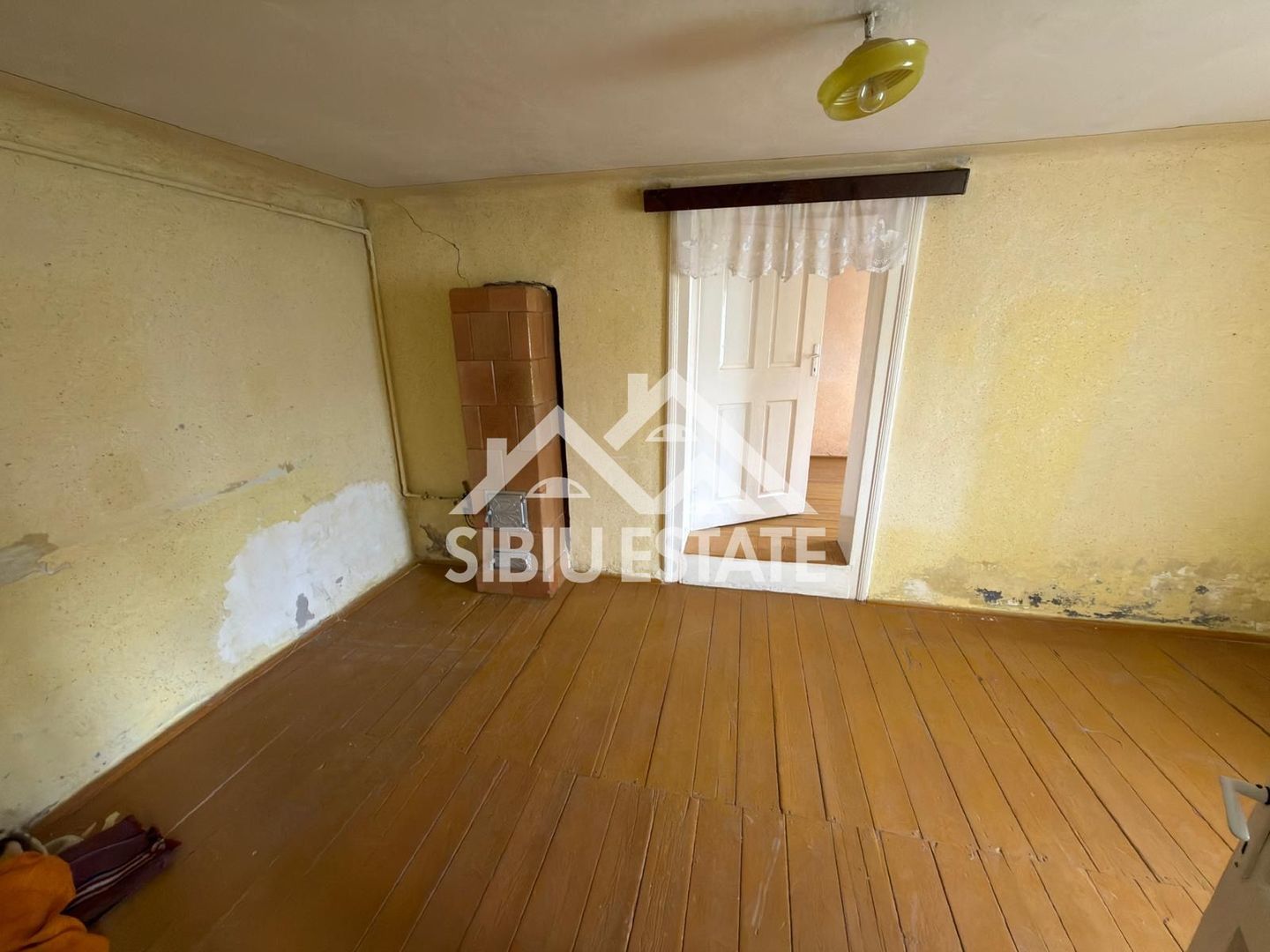 Apartament la casă, 2 camere | Zona Strada 9 Mai – Constituției - Poză 2