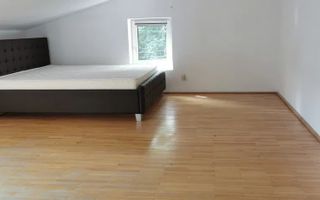 Casă / Vilă cu 4 camere de vânzare în zona Centru - Poză 6