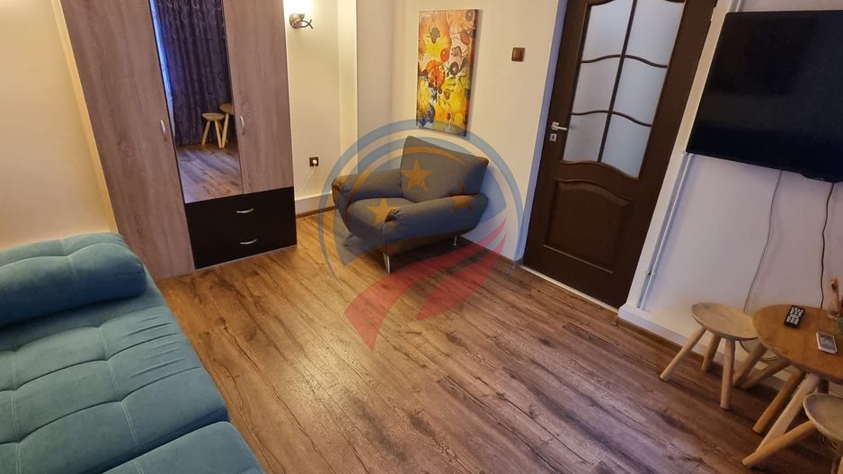 Garsonieră de închiriat Craiova centru, 24 mp, mobilată, aer condiționat - Poză 5