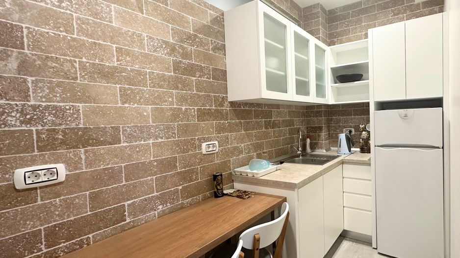 De vânzare Centru Medical Multifuncțional 196 mp zona Coresi - Poză 13