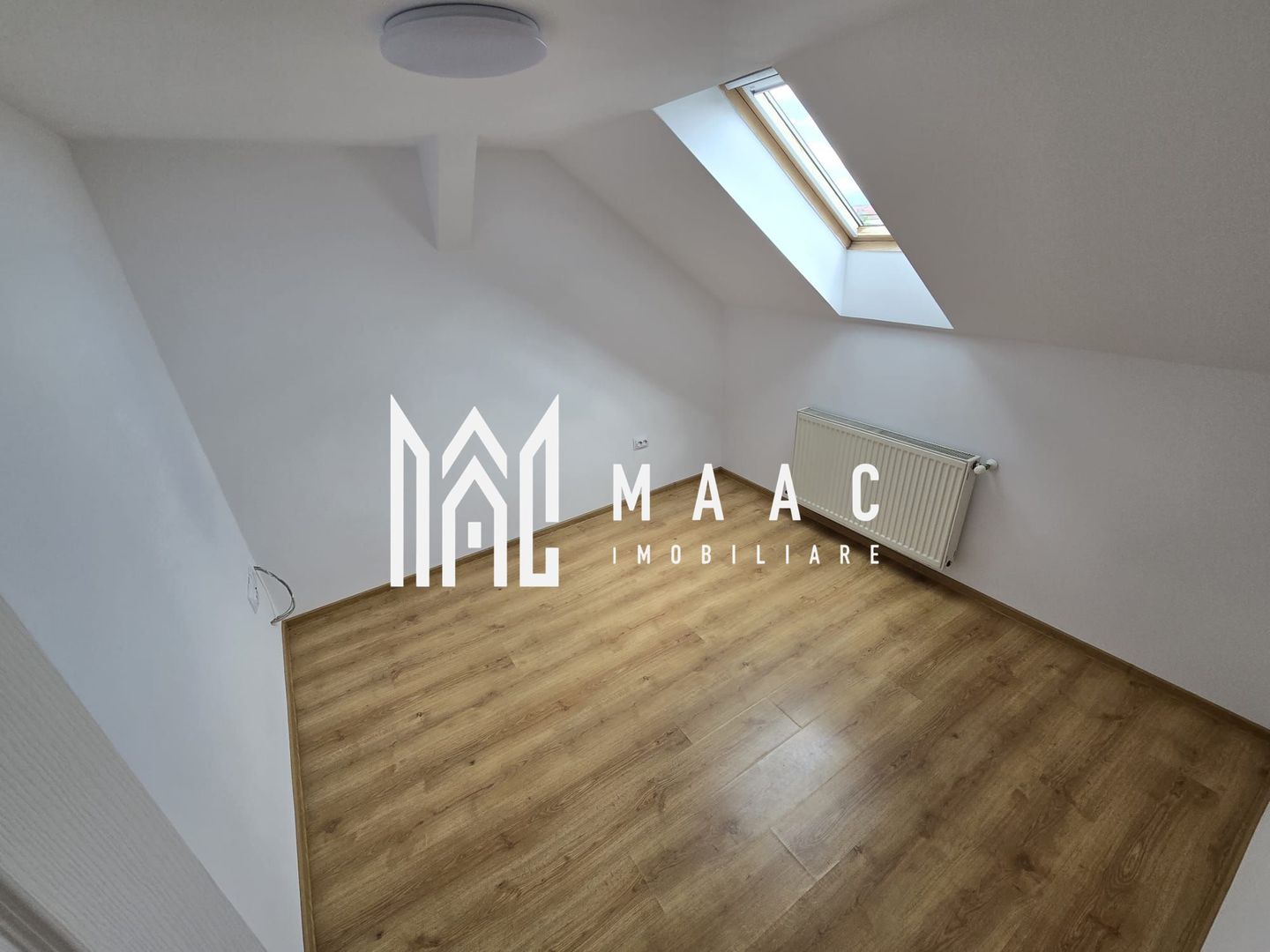 Apartament 3 camere decomandate 2 bai etaj 3 Zona Terezian - Poză 6