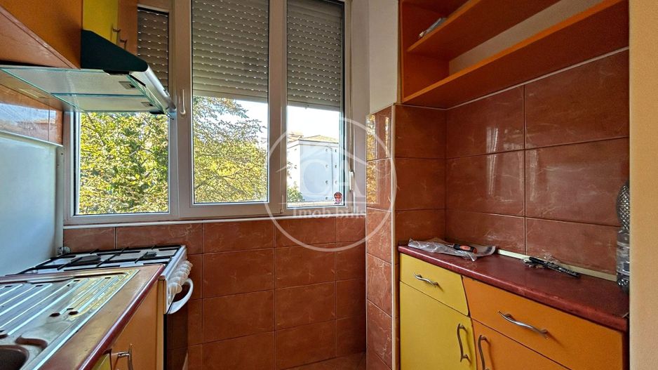 Apartament cu 2 camere de vanzare in zona Rogerius, Oradea - Poză 5