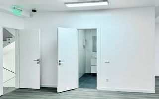 De vânzare clădire comercială cu reparație la cheie, sec.Centru. - Poză 7