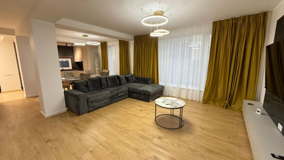 Vila Indivduala Aerocity Tunari - Poză 13